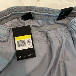 Nike Men’s Grey Shorts for Tennis